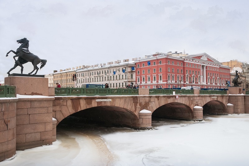The Anichkov Bridge